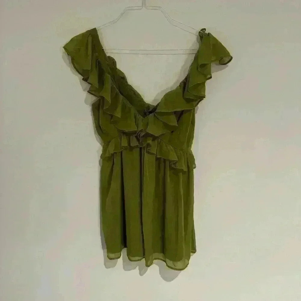 Abercrombie & Fitch Ruffle Neckline Green Dress Size Medium Like New